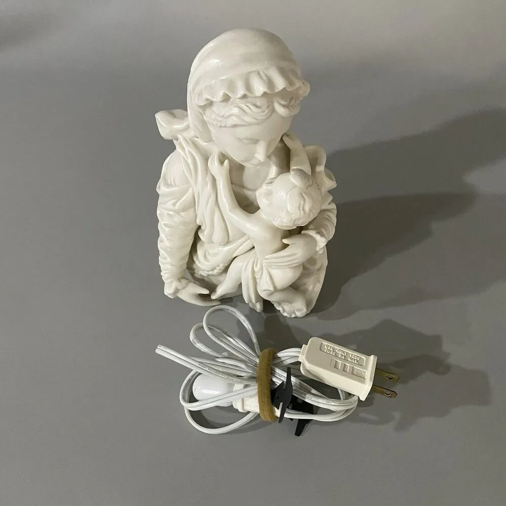Vintage Norcrest Japan Madonna Child Lighted Figurine Lamp Religious MCM